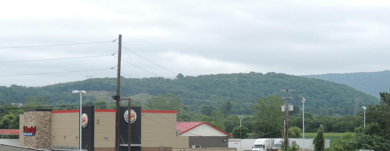 米夫林维尔速8酒店 Mifflinville 外观 照片